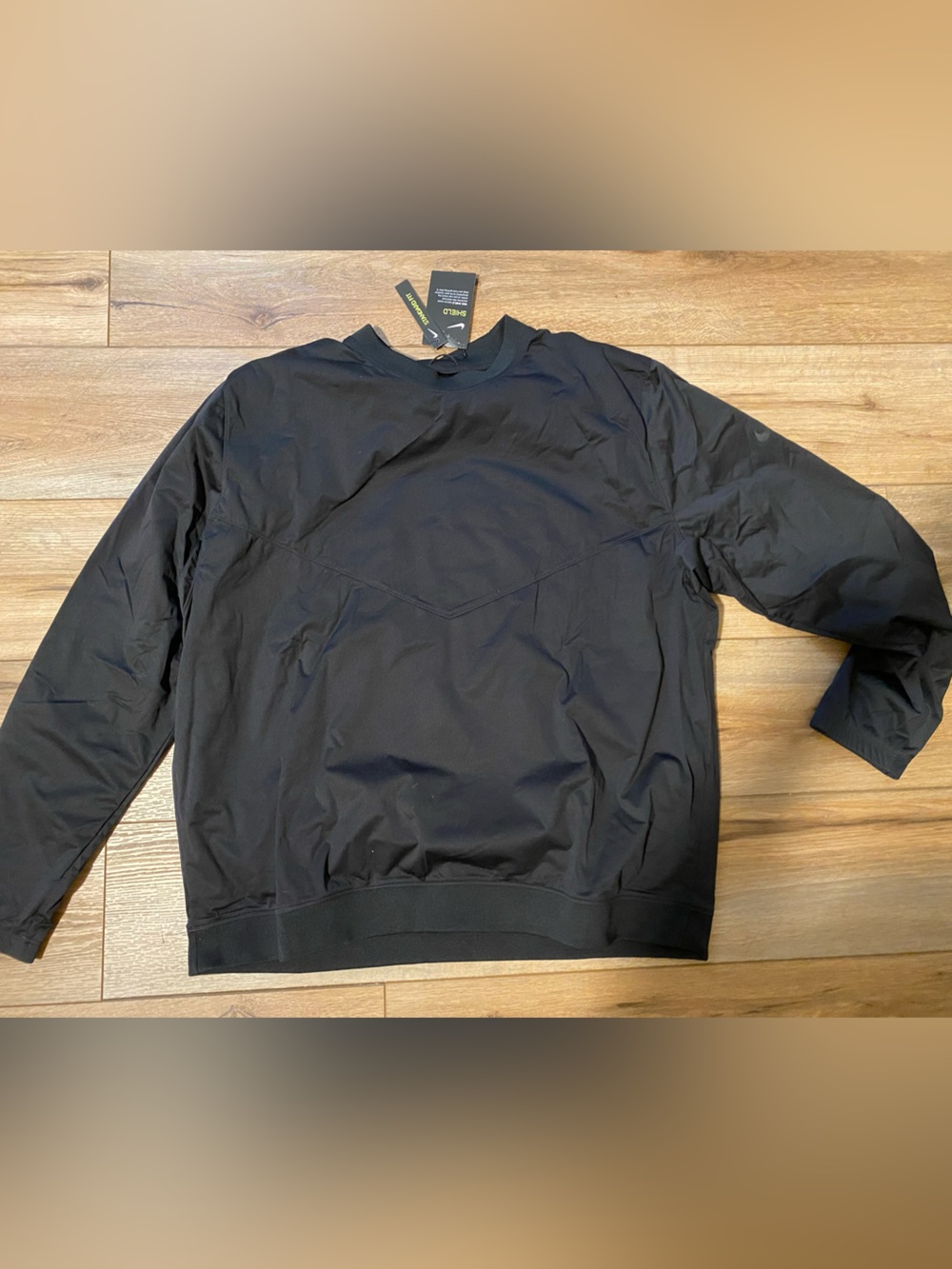 Nike Men’s Shield golf jacket